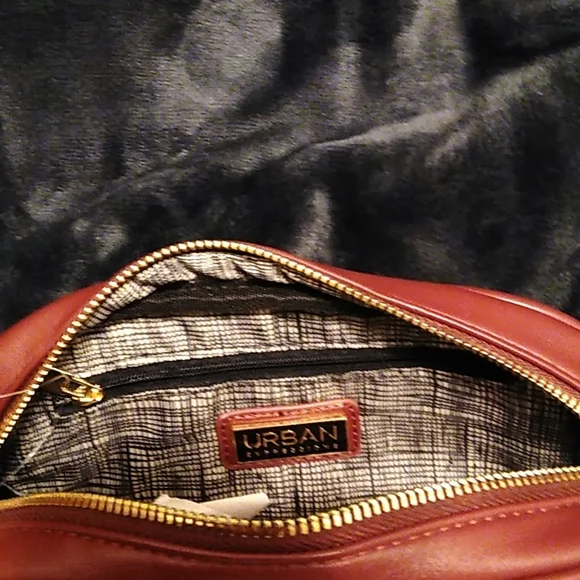 Urban Expressions Purse - Picture 5 of 8